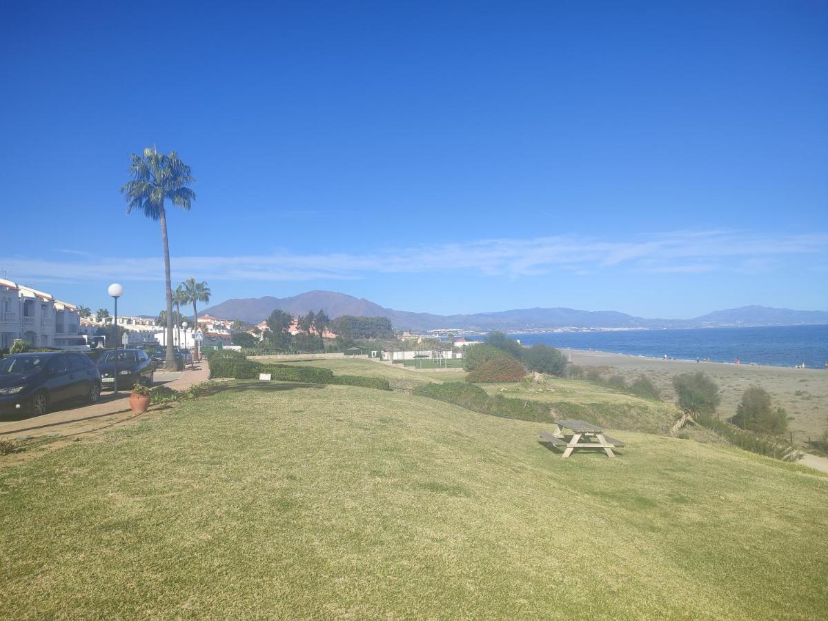 Apartamento Junto A La Playa Zona Tranquila 马尼尔瓦 外观 照片
